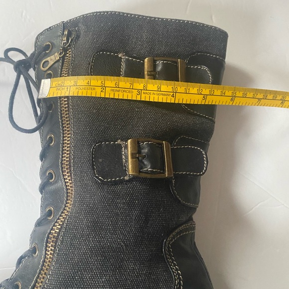 Boots - Picture 9 of 15